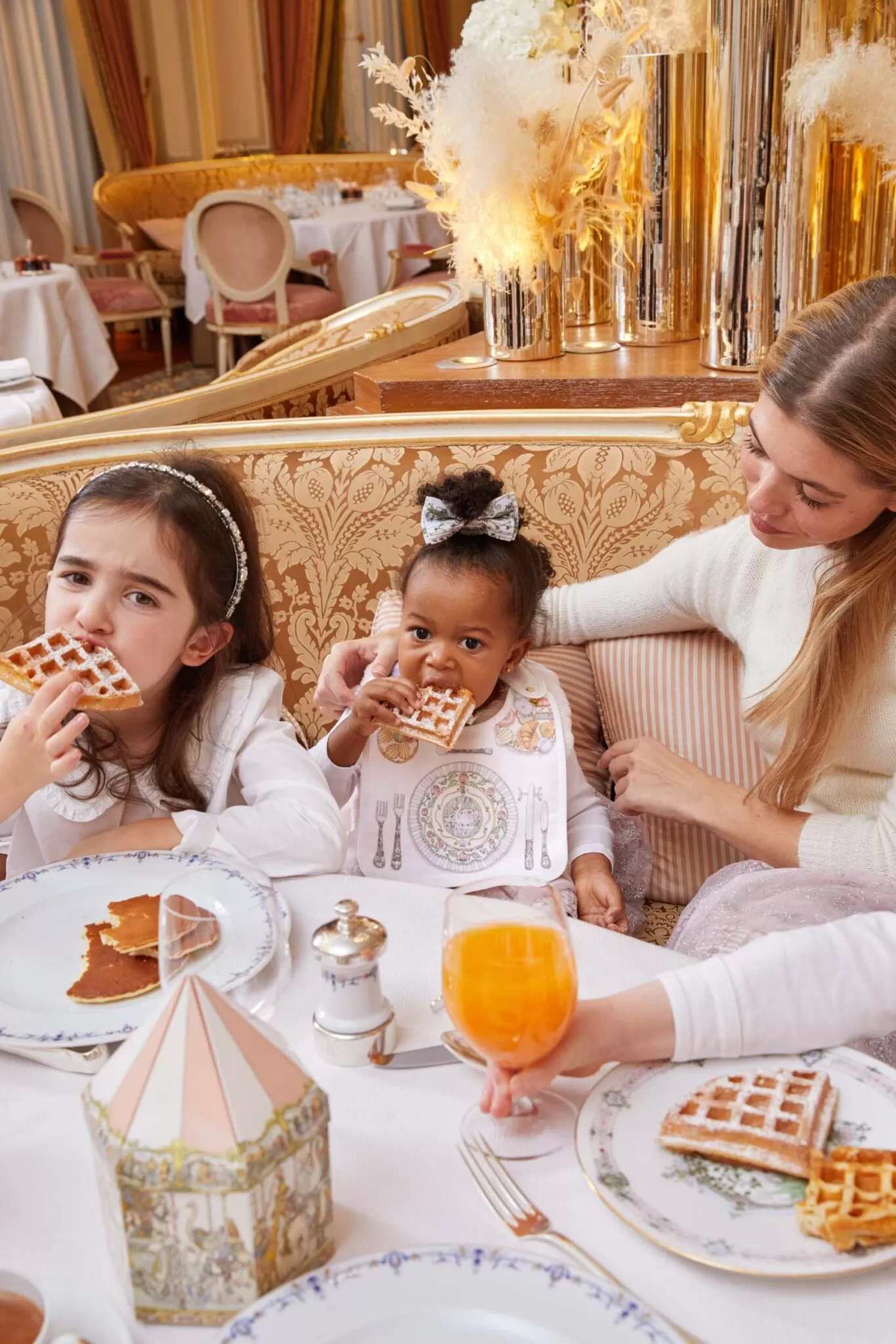 Bon Appetit Organic Cotton Swaddle & Bib with Gift Box Set