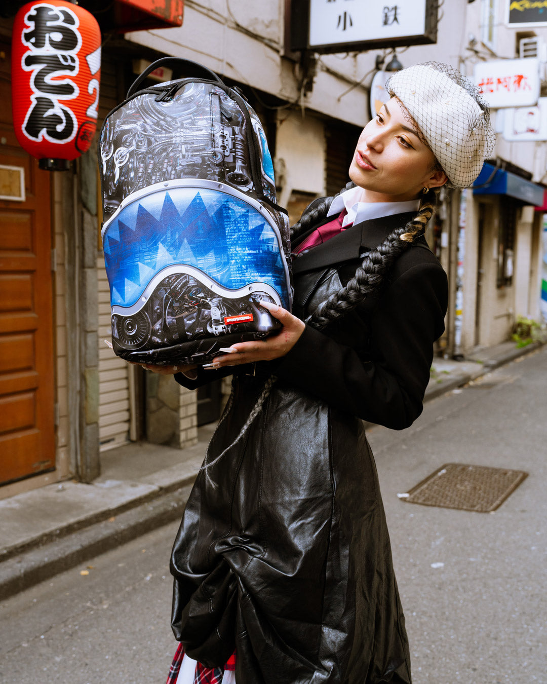 ENGINEERED FOR EXCELLENCE DLXR BACKPACK