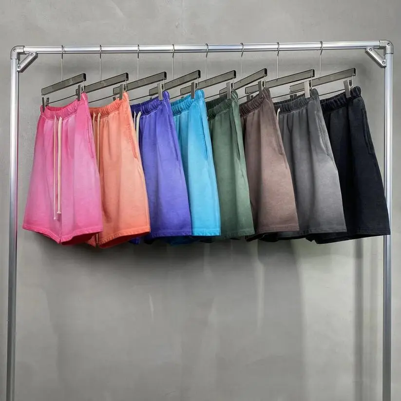 Fashion Tshirt & Shorts Set Summer Washed Cotton Dirty Washed Trendy Gradient Color Men's and Women's Suits, Short-sleeved Tops Paired with Shorts, Retro Outfits.