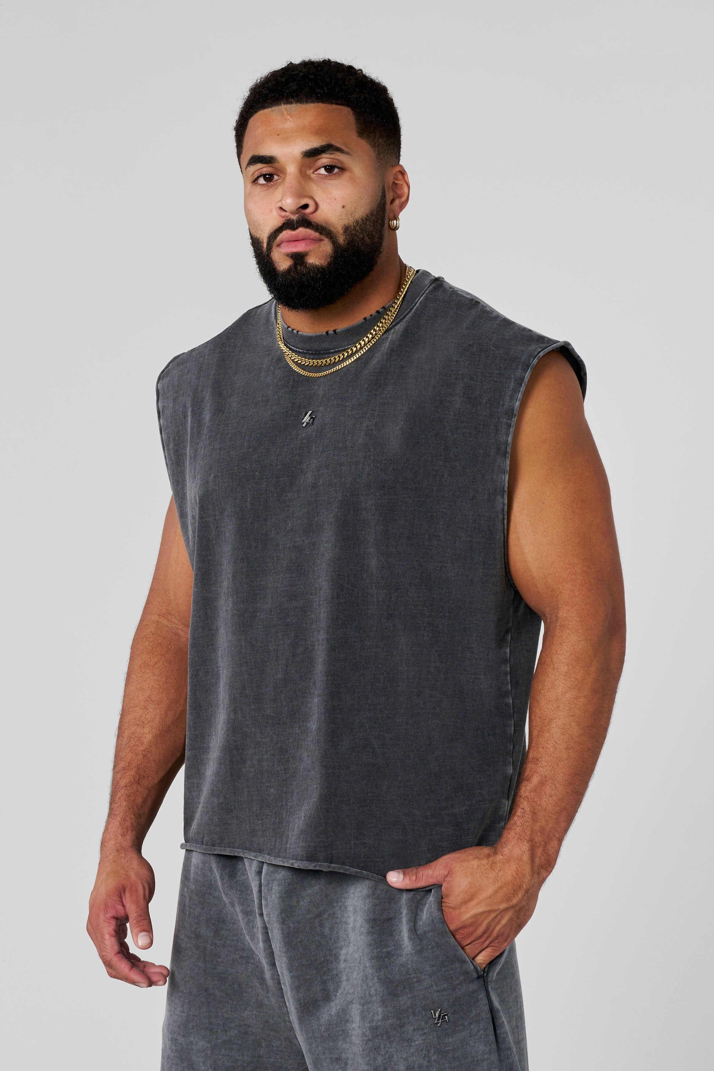 3035 - Elevated Essentials - Cut Offs