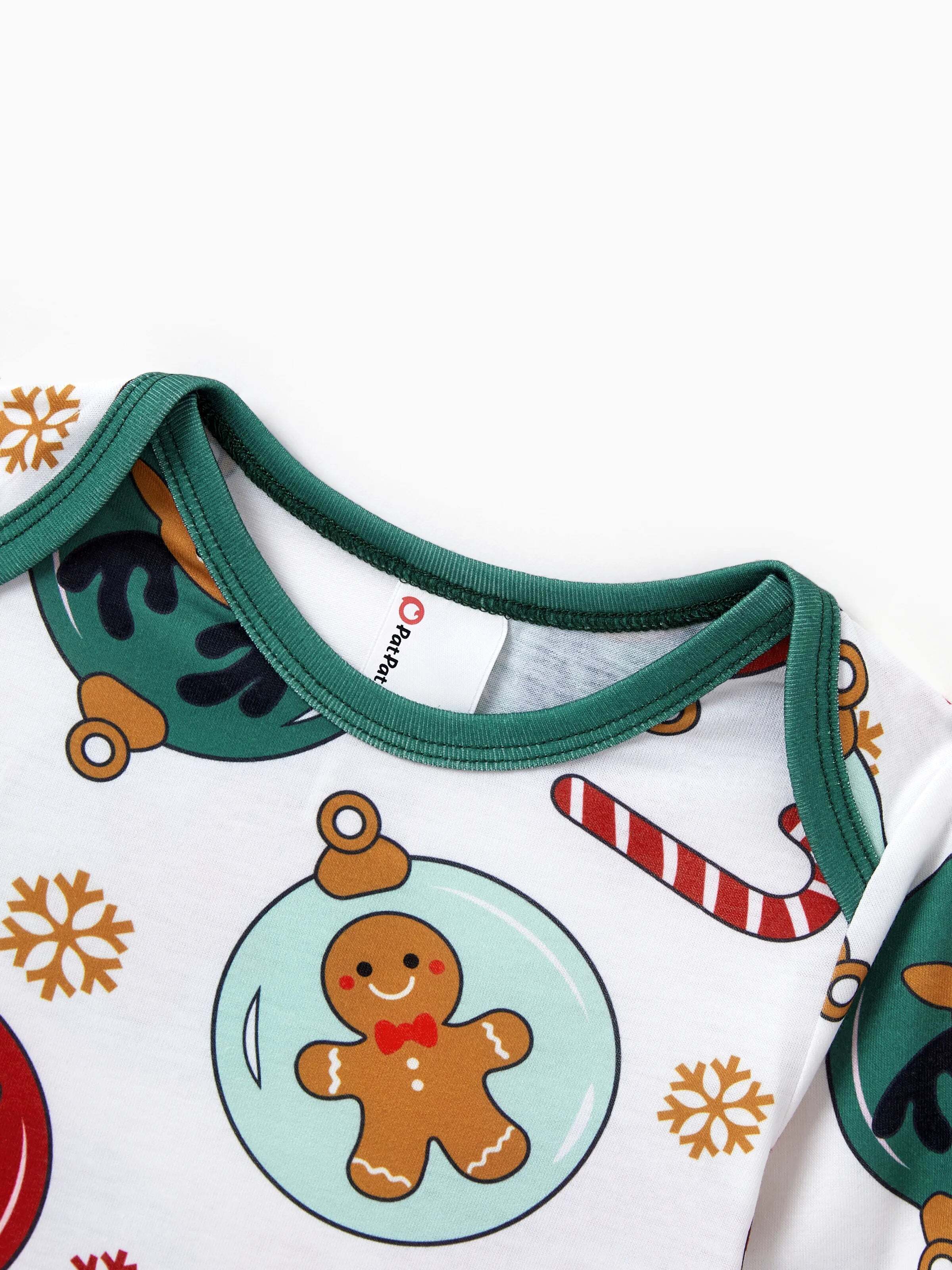 Christmas Matching Family Pajamas Set Reindeer and Santa Claus PJS with Christmas Socks Green