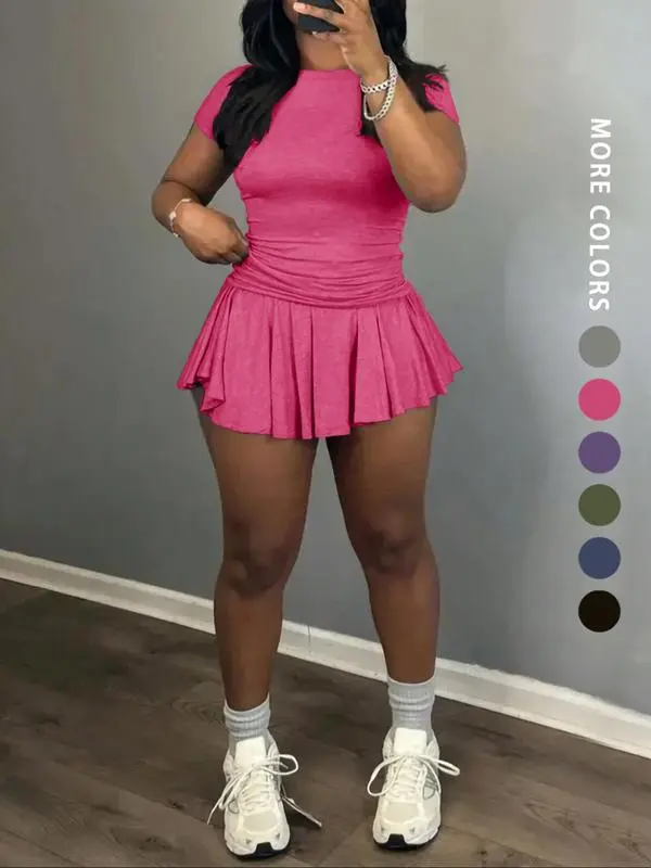 Women's Solid Color Tee & Pleated Skirt Two-Piece Set