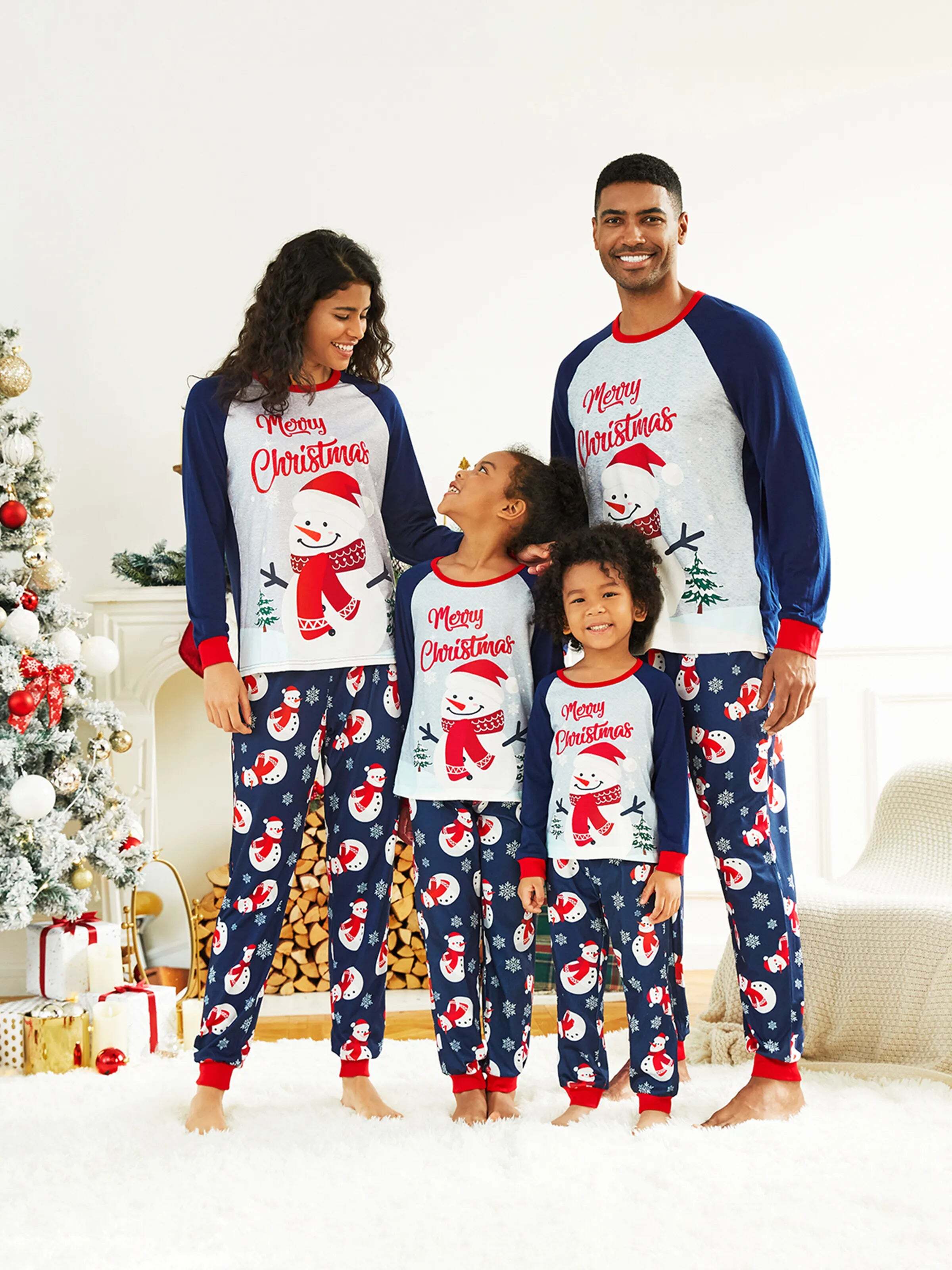 Christmas Snowman & Letter Print Family Matching Raglan-sleeve Pajamas Sets with Christmas Socks ColorBlock