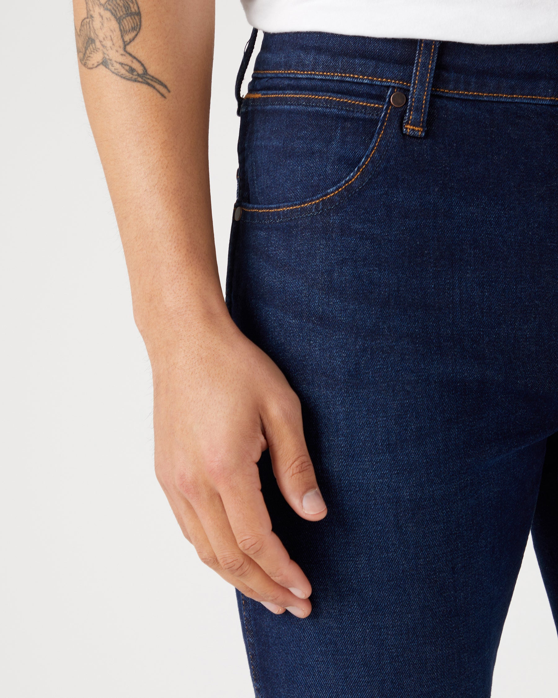 Larston Slim Tapered Mens Jeans - Landed