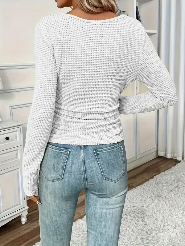 Women's Slim-Fit Long Sleeve T-Shirt