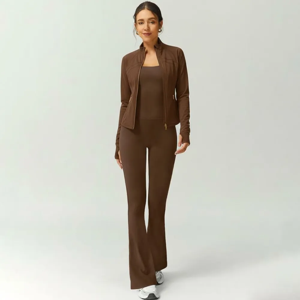 Stylish Yoga Set – Slim Fit Jacket & Jumpsuit