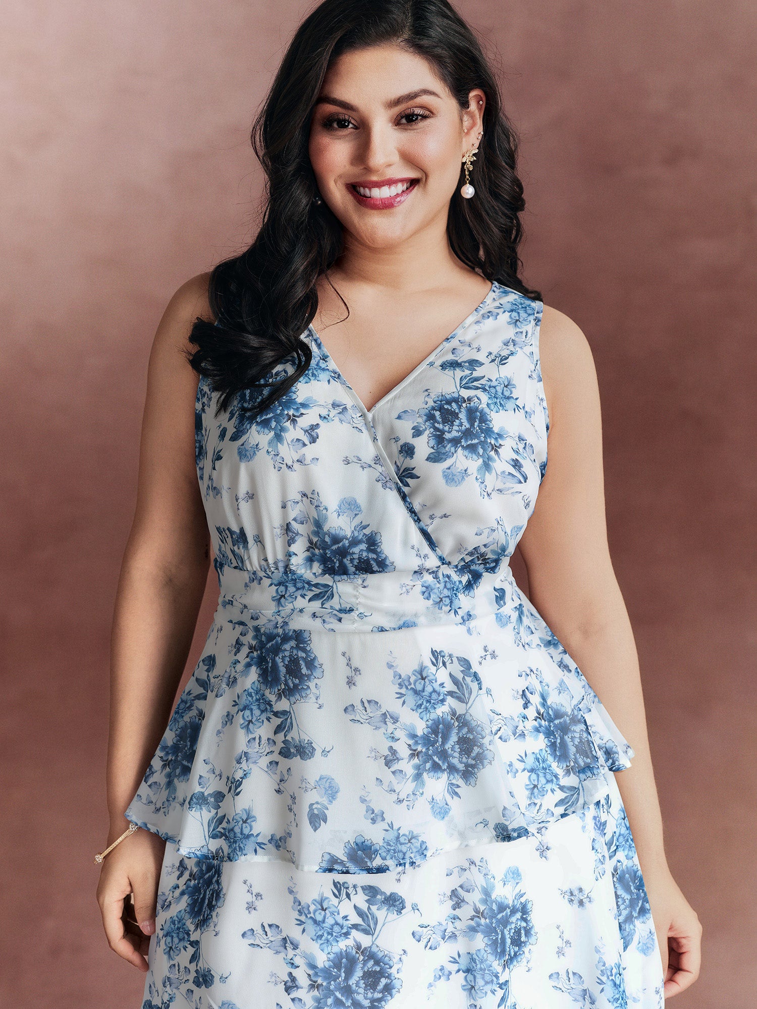 Floral Elegance Tiered V-Neck Maxi Dress