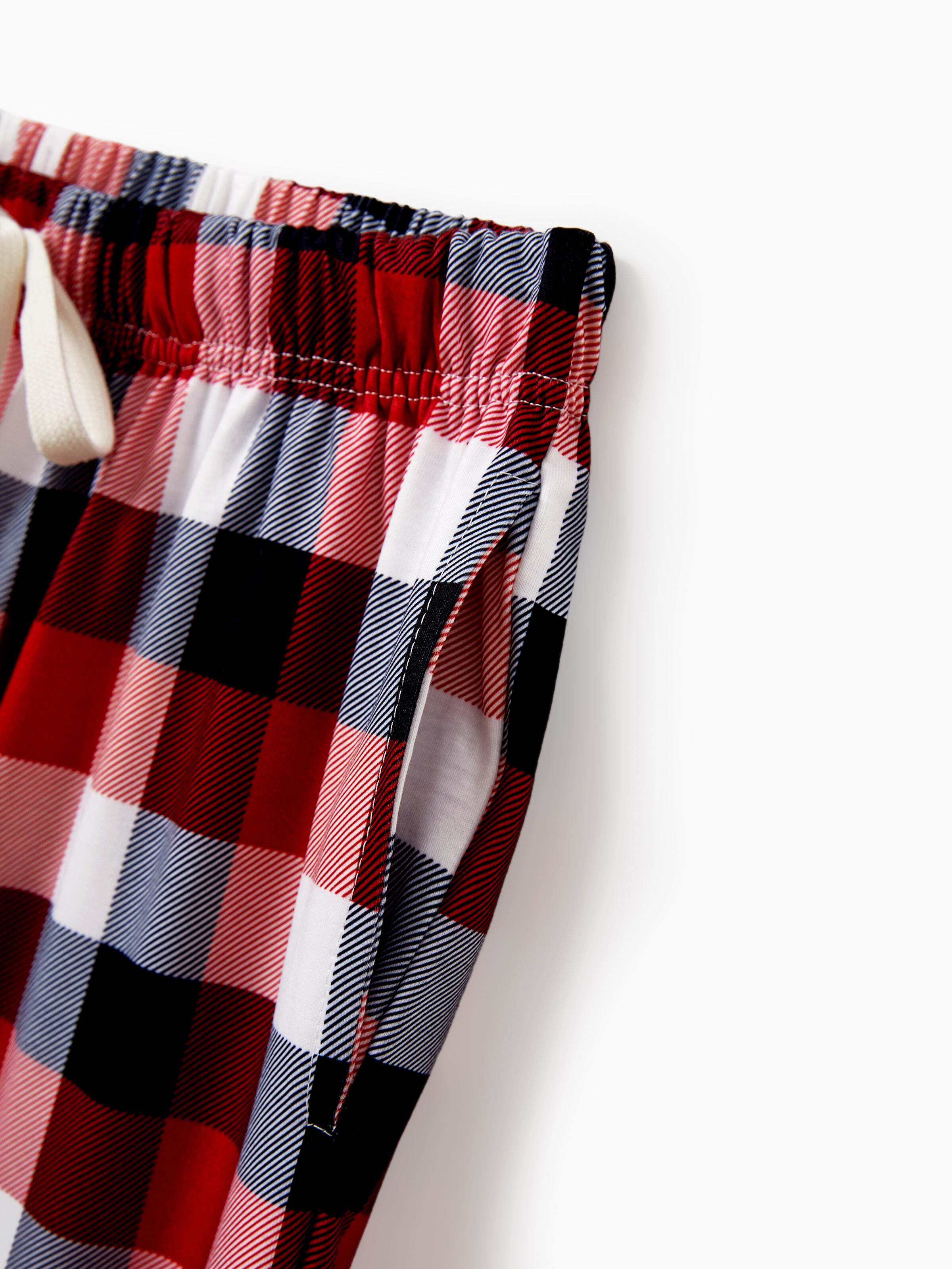 Christmas Matching Family Pajamas Set Glow In The Dark Reindeer Print PJS with Christmas Socks Red