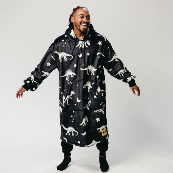 Wearable blanket Oversized with sherpa lining One size fits most.