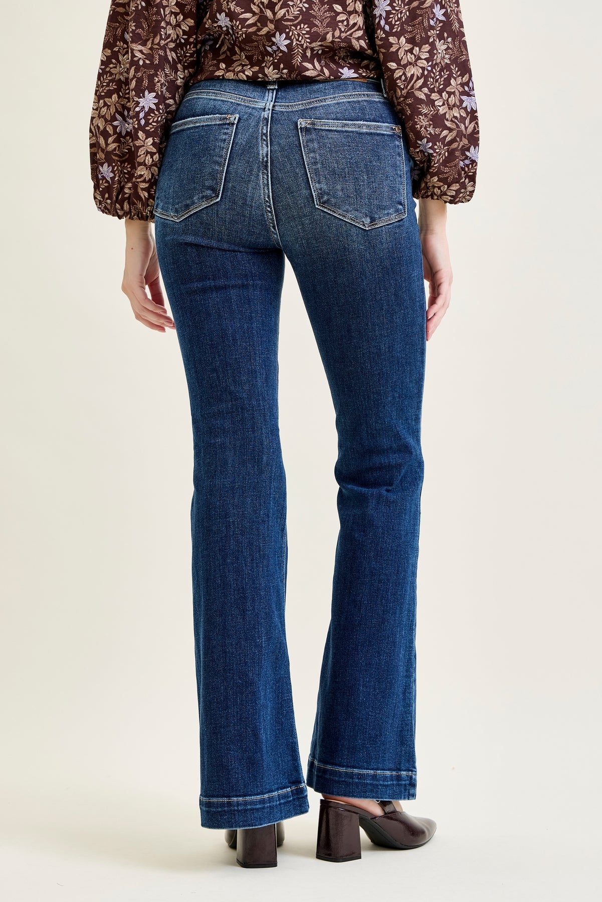 Charlotte Flare Jean