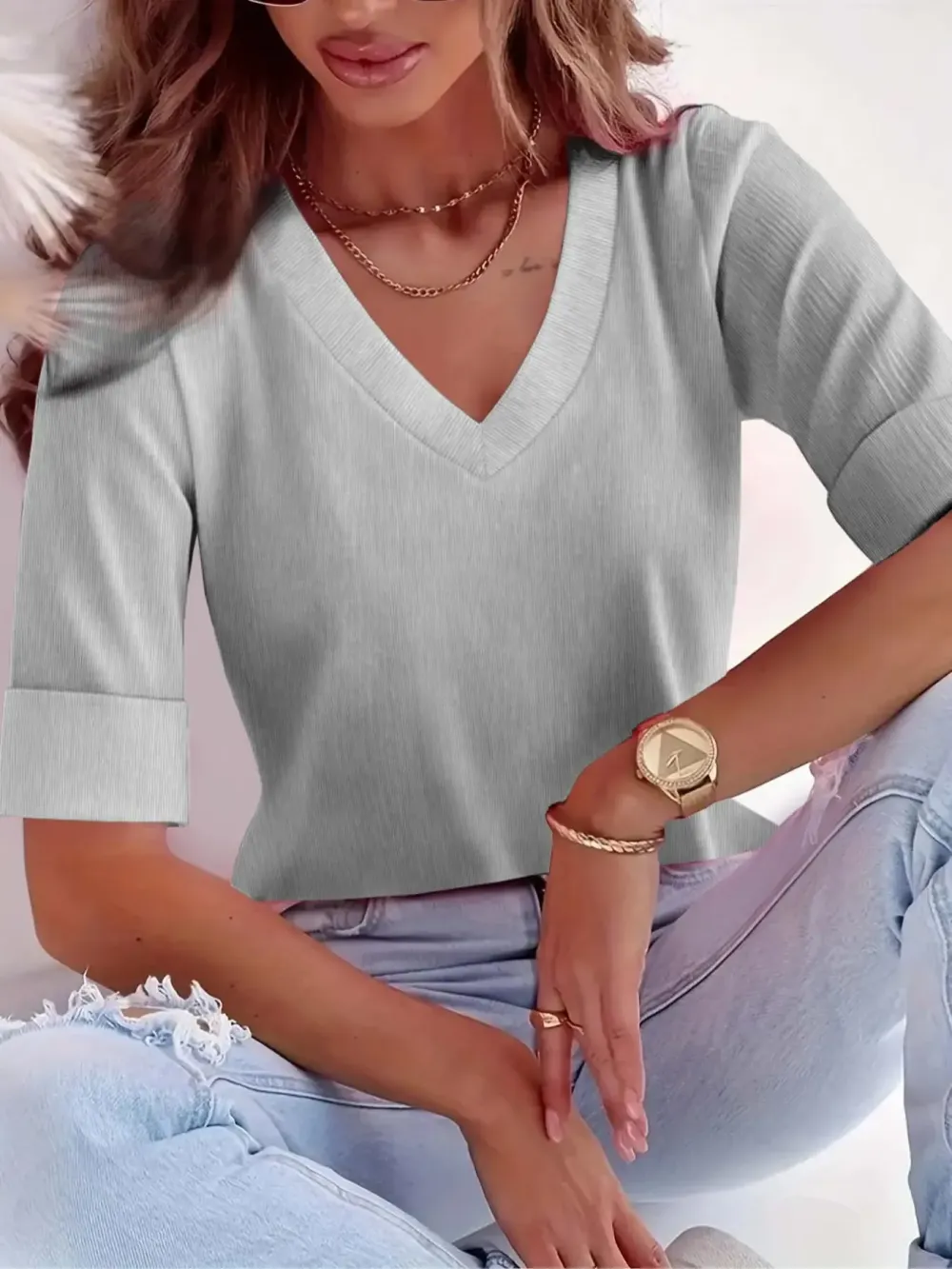 Plus Size Solid V Neck Roll Up Sleeve Tee, Casual Fitted T-shirt , Women's Plus Clothing for Daily Wear