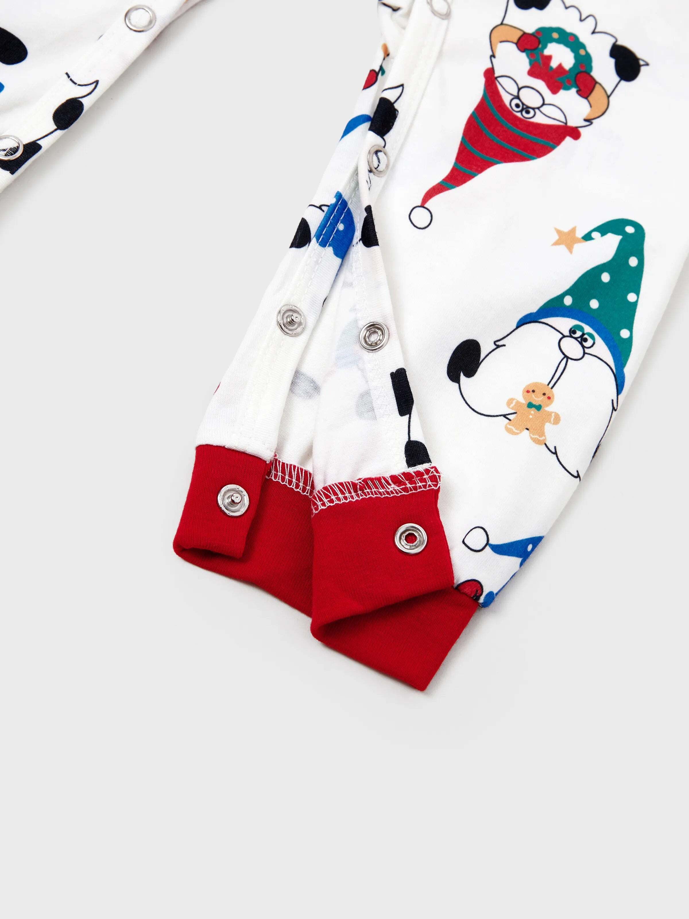 Christmas Matching Family Pajamas Set Christmas Gnome Print PJS with Christmas Socks Red