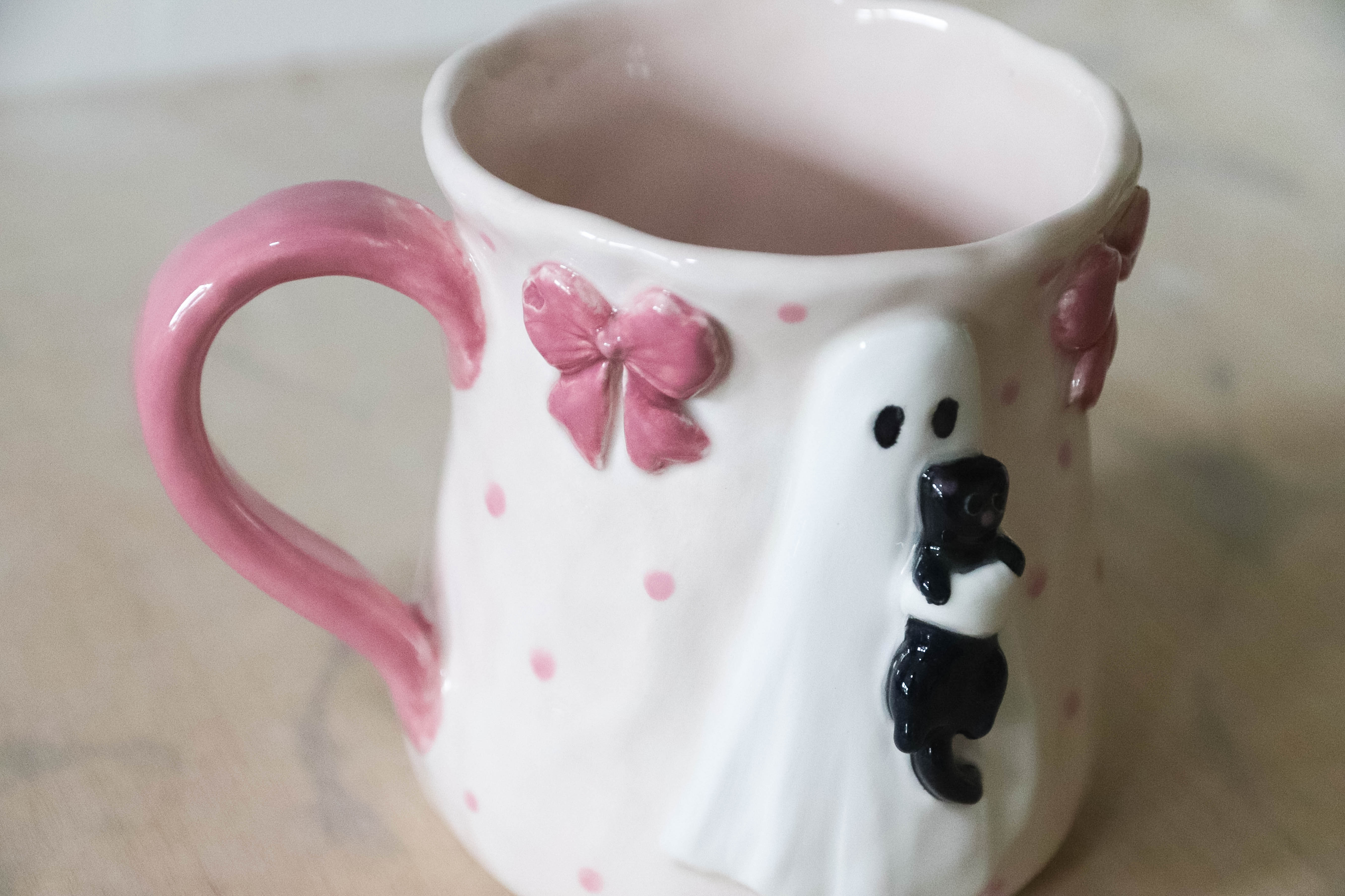 Ghost Cat Tulip Mug