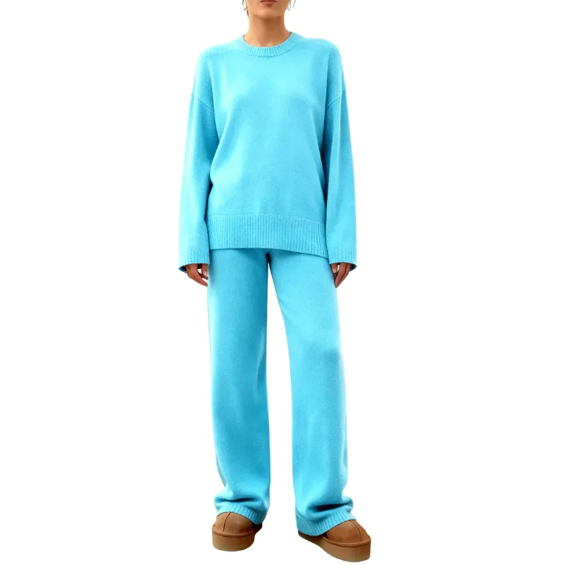 Casual, stylish, and comfortable knitted set