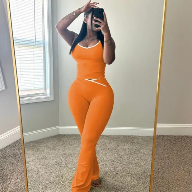 Women's Chic Colorblock Sleeveless Tank & High-Waisted Flared Leggings Set