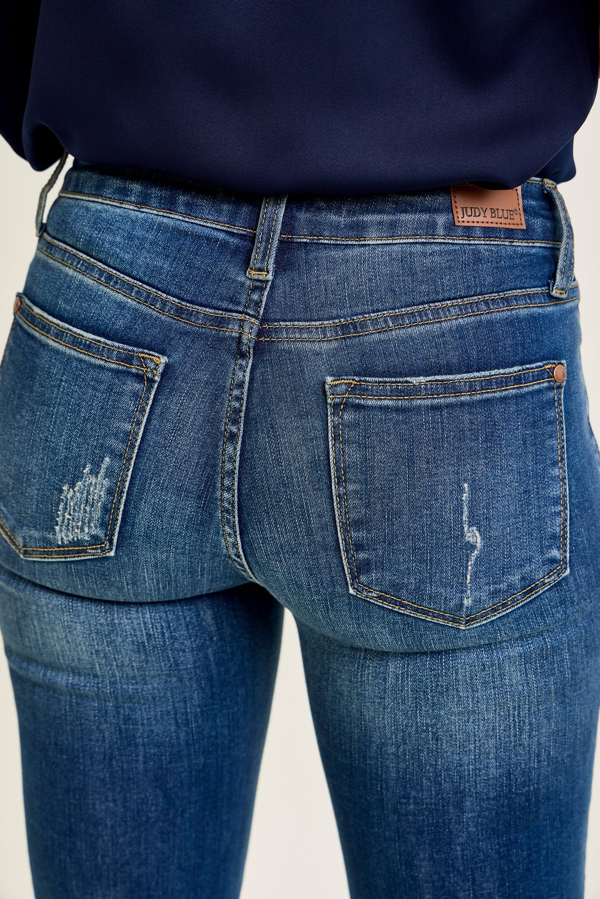 Angie Mid Rise Comfy Chic 27