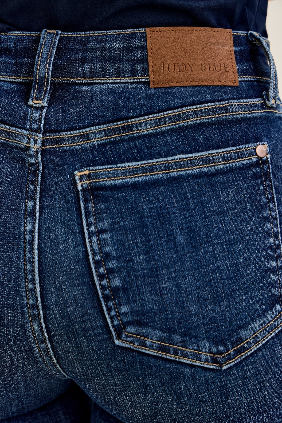 Charlotte Flare Jean (Petite)