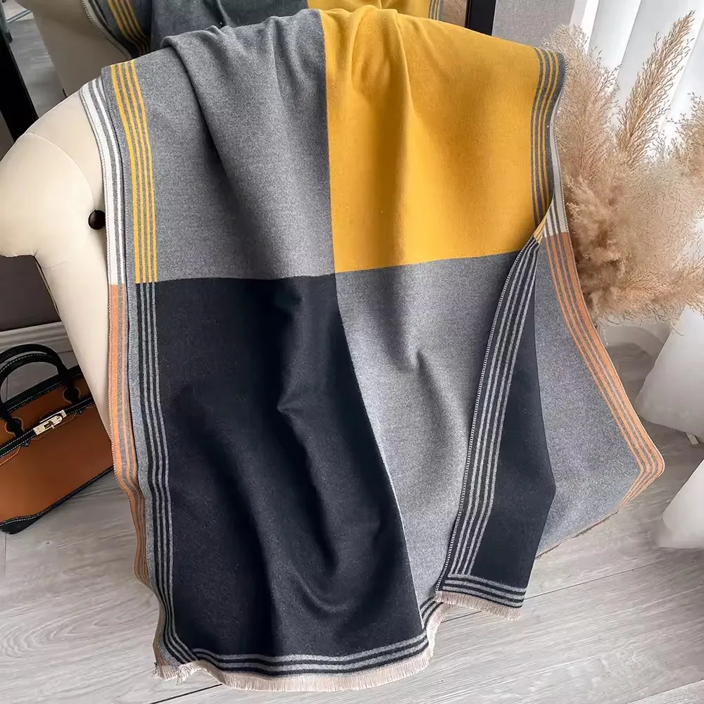 Women's Colorblock Tassel Decor Scarf