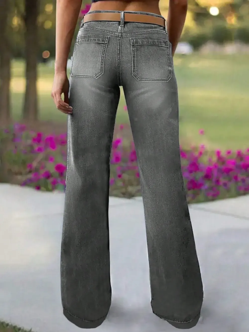 Women's loose straight leg jeans