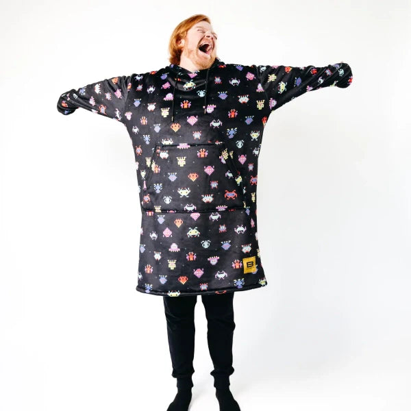Wearable blanket Oversized with sherpa lining One size fits most.