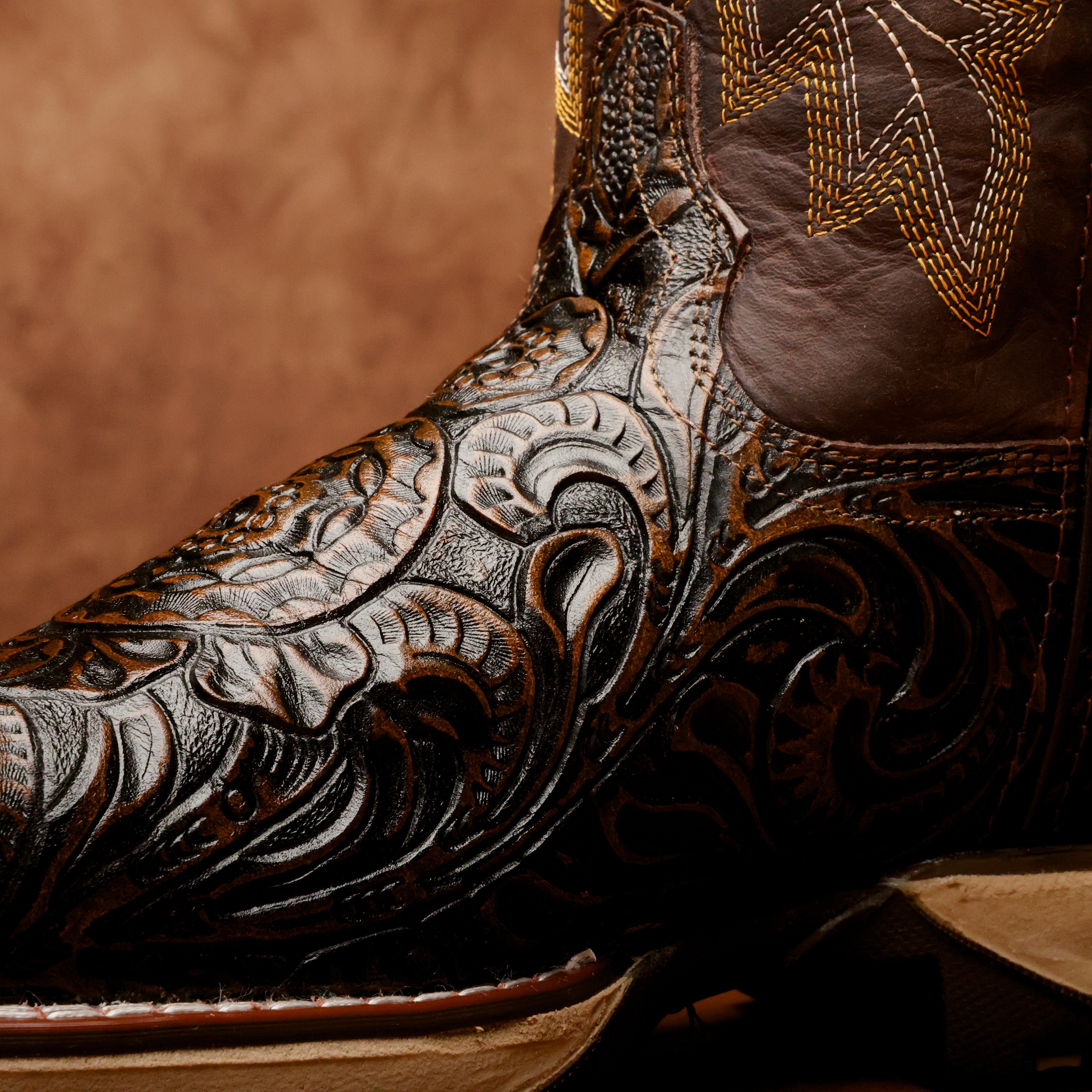 Rustic Brown Hand-Tooled Leather Boots With 3D Lightweight Sole - Composite Toe