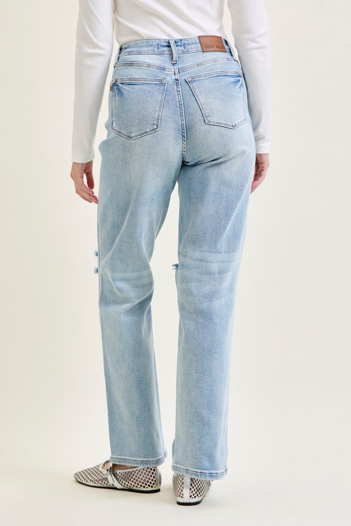 Laurel High Rise Rigid Magic 90's Straight Jeans