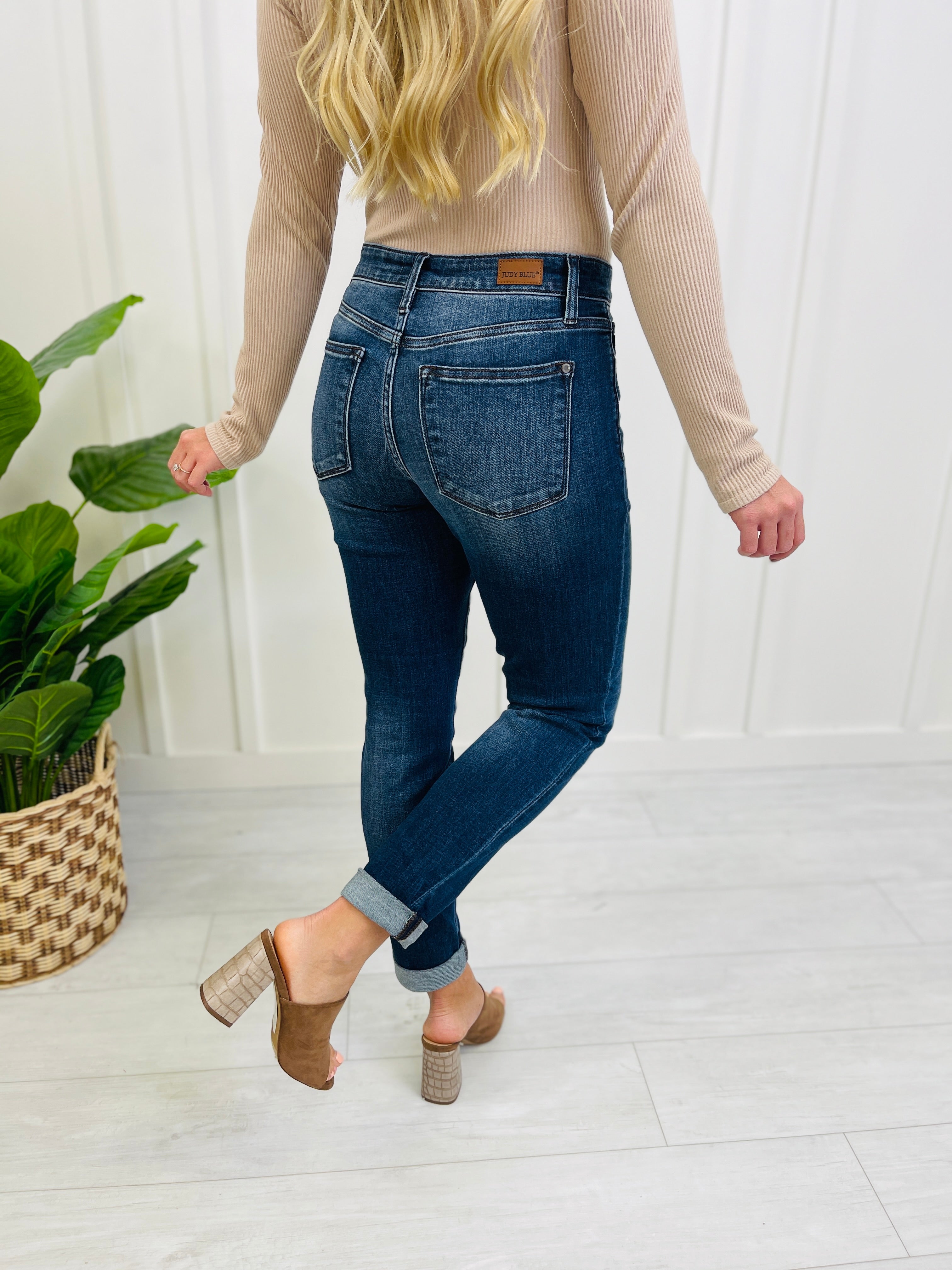 Judy Blue Plus/Reg Simply Perfect Non Distressed Slim Fit Jeans