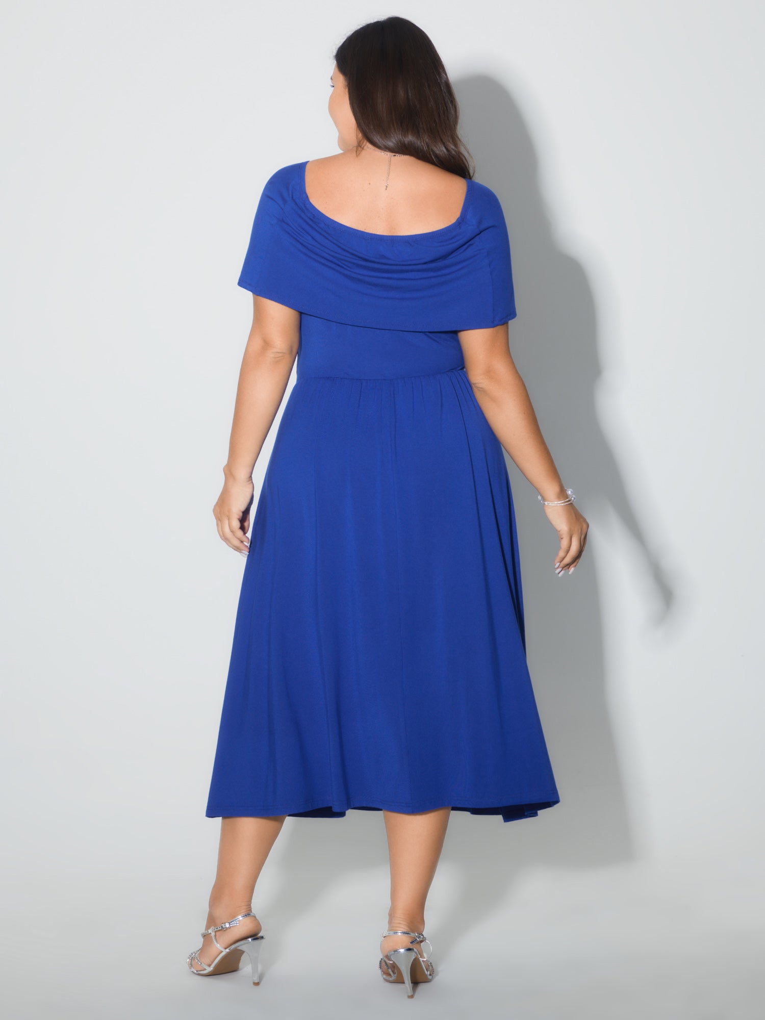 Supersoft Ruched Off-Shoulder Pocket Midi Dress