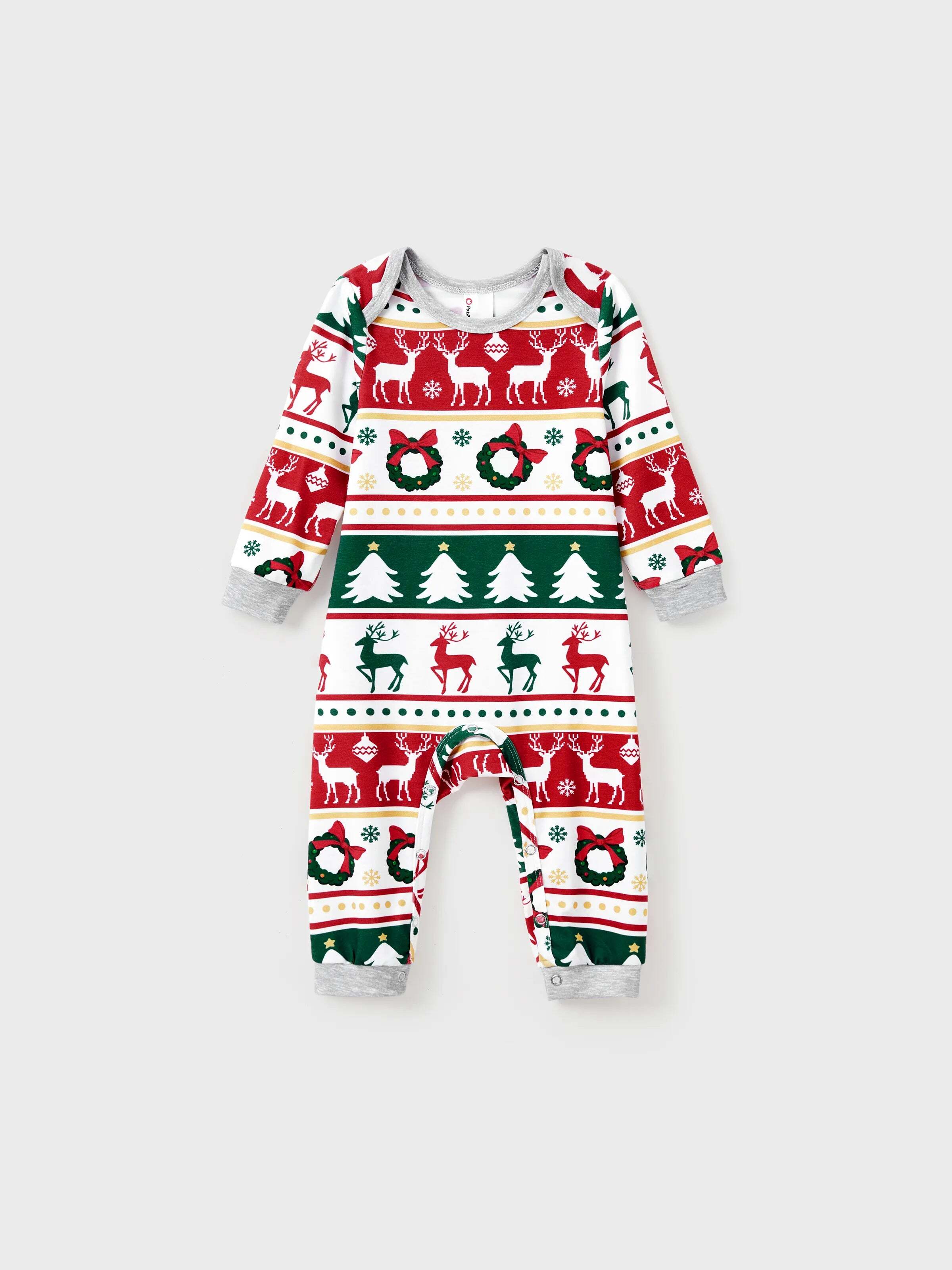Christmas Pajamas Family Matching Allover Reindeer/Xmas Tree Pattern PJs Sets with Christmas Socks ColorBlock