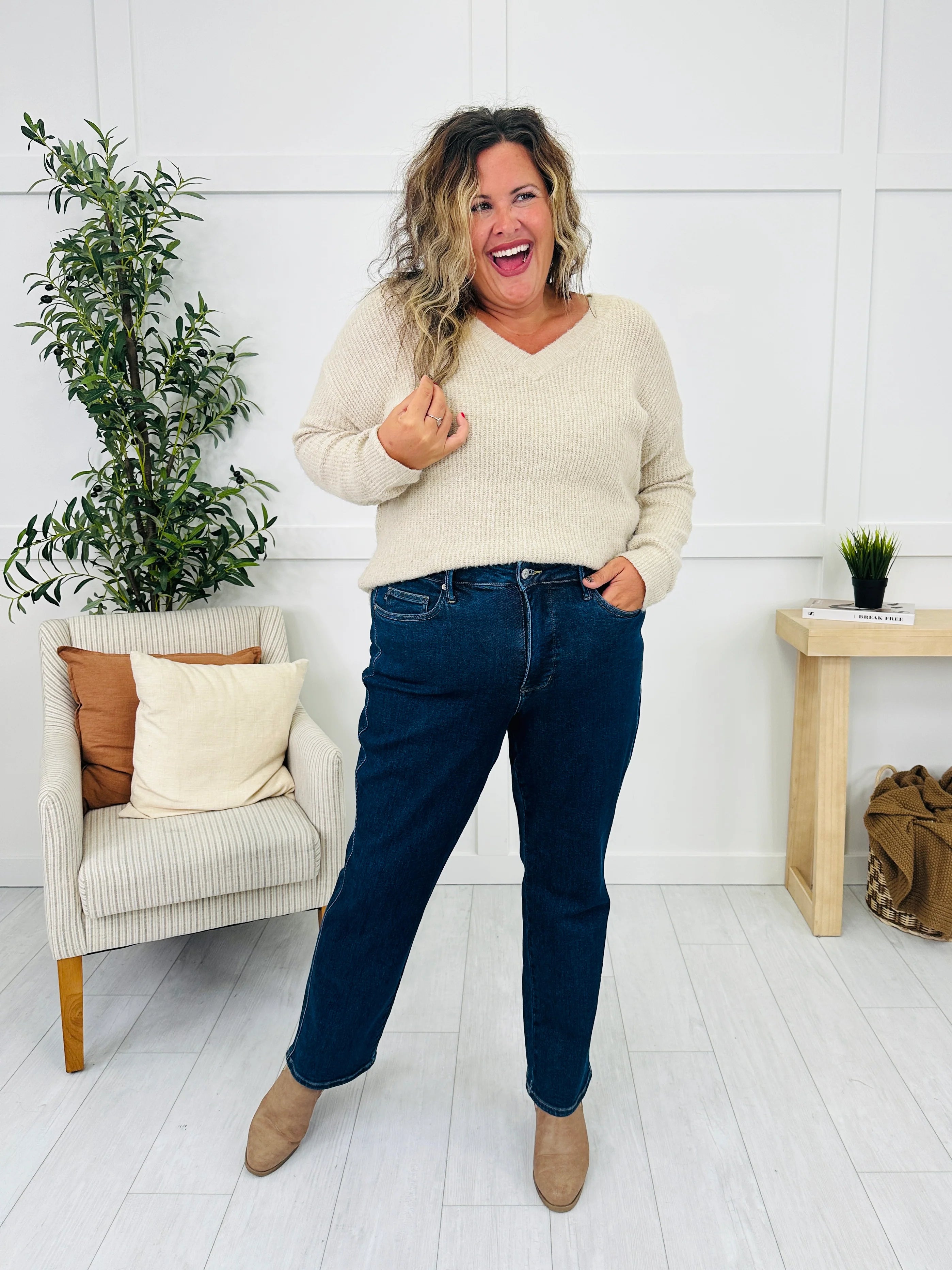 Judy Blue Crazy in Love Tummy Control Straight Leg Jeans