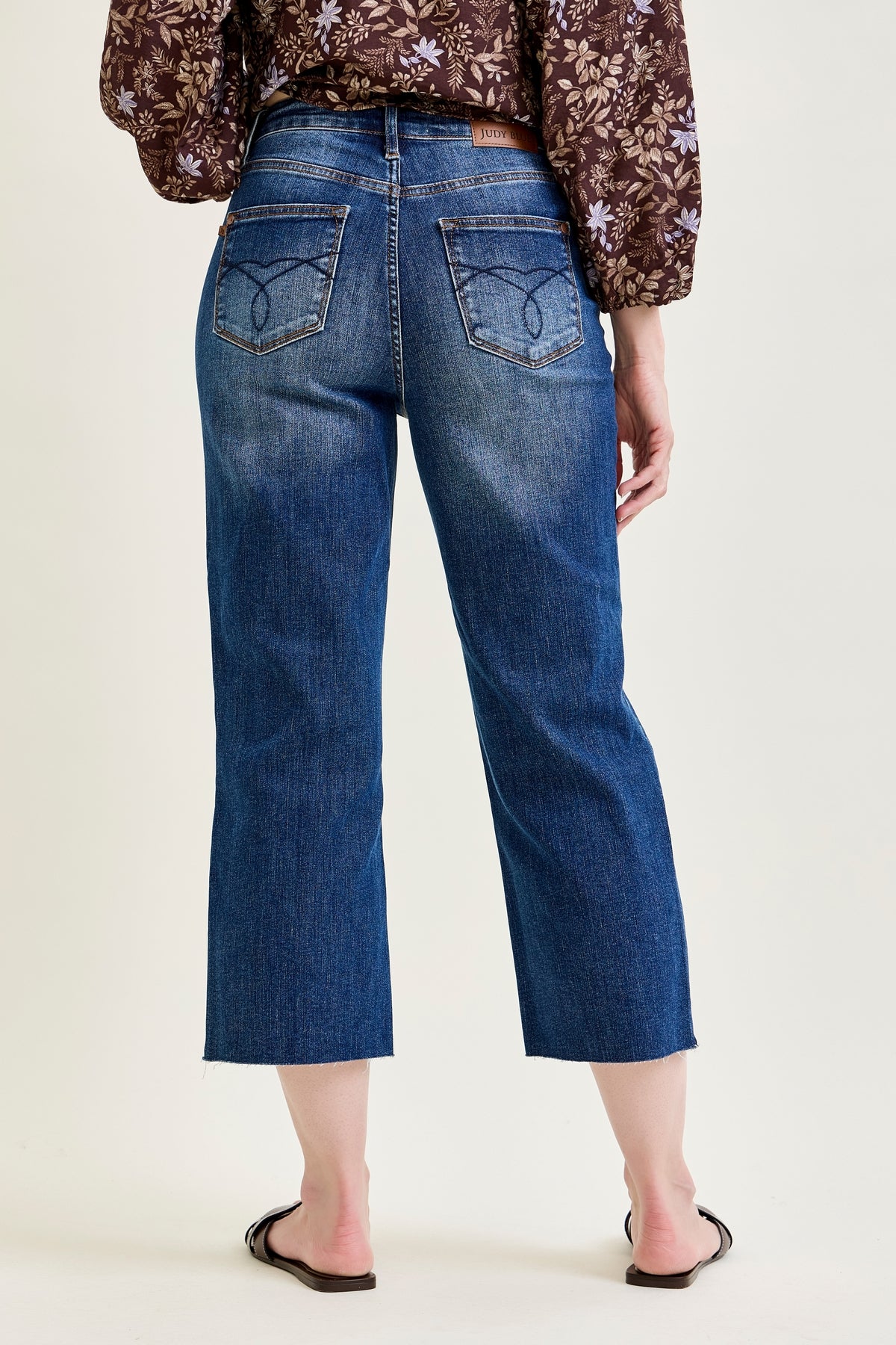 Dolly High Rise Back Pocket Classic Cropped Wide Leg Jeans
