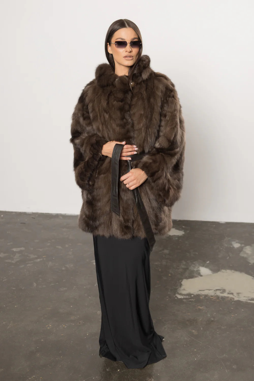 Haină din Blană Naturală de Zibelina, cu Cordon din Piele, Femei, Dark Sable 434