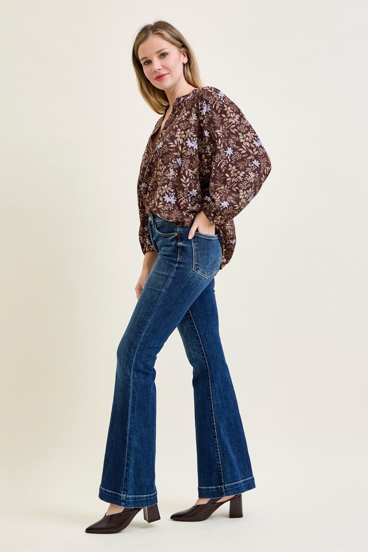 Charlotte Flare Jean