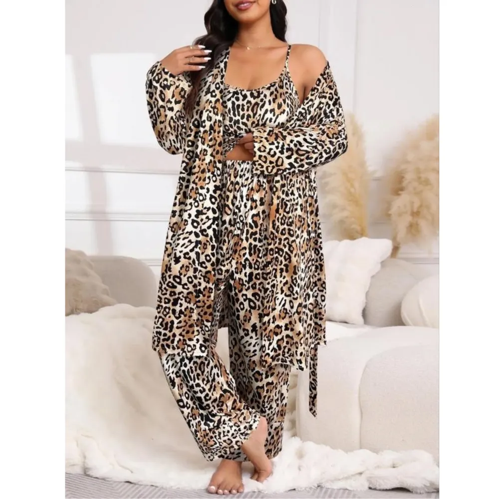 Women's Leopard Print Pajama Set