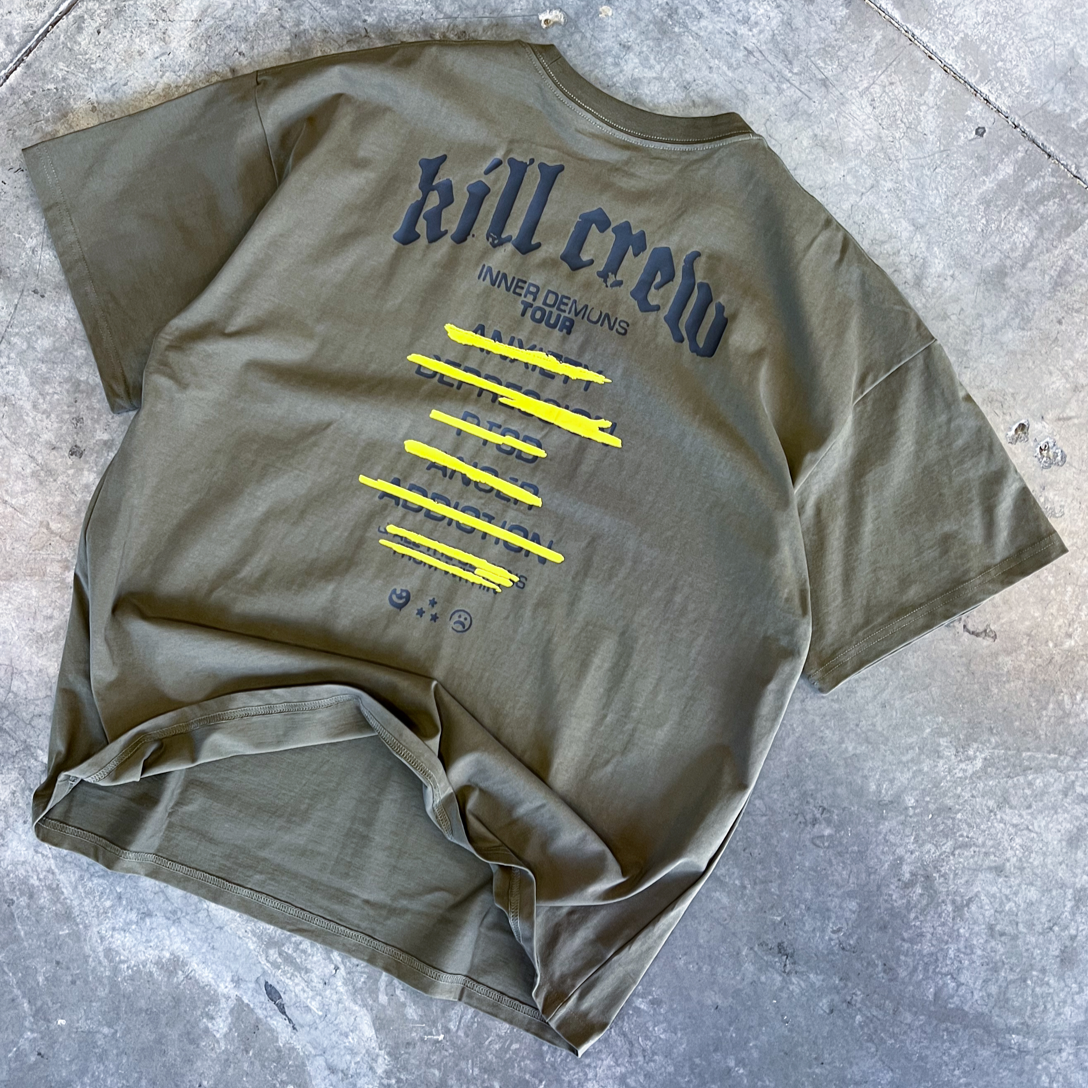 RELAXED FIT INNER DEMONS TOUR T-SHIRT - OLIVE / BLACK