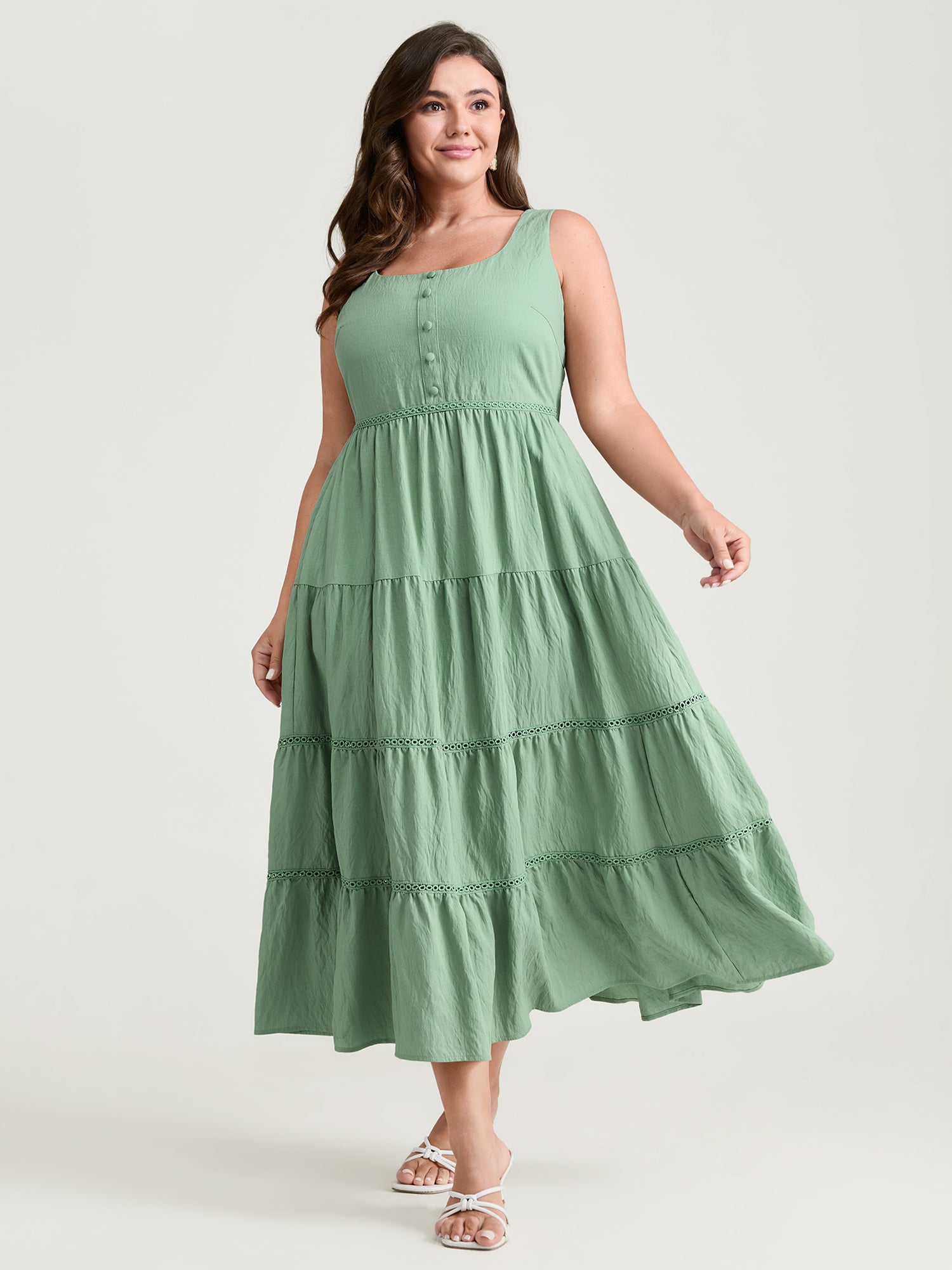 Lace Trim Sleeveless Tiered Maxi Dress