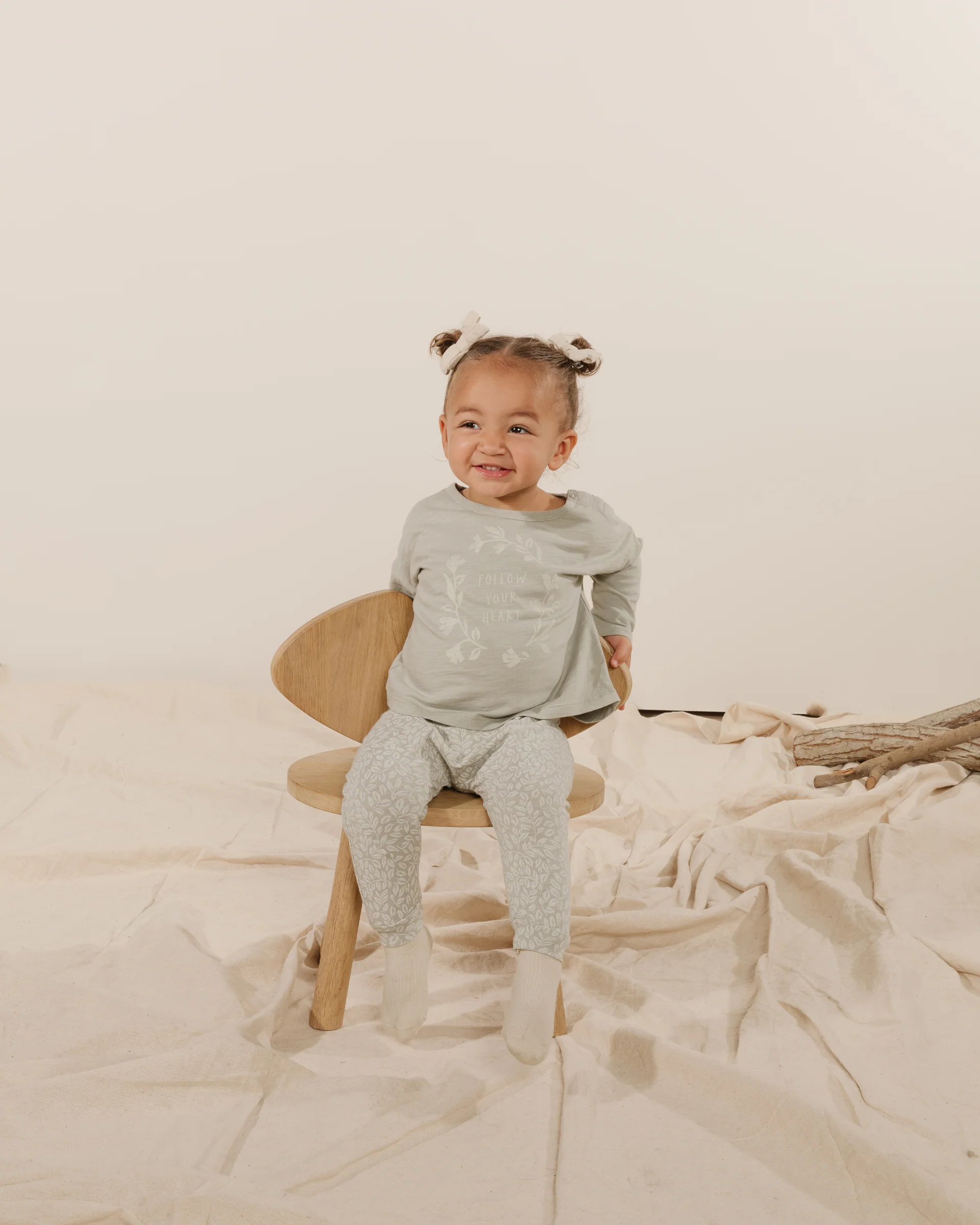 longsleeve tee || follow your heart