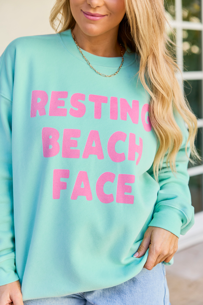 Resting Beach Face Mint Graphic Sweatshirt