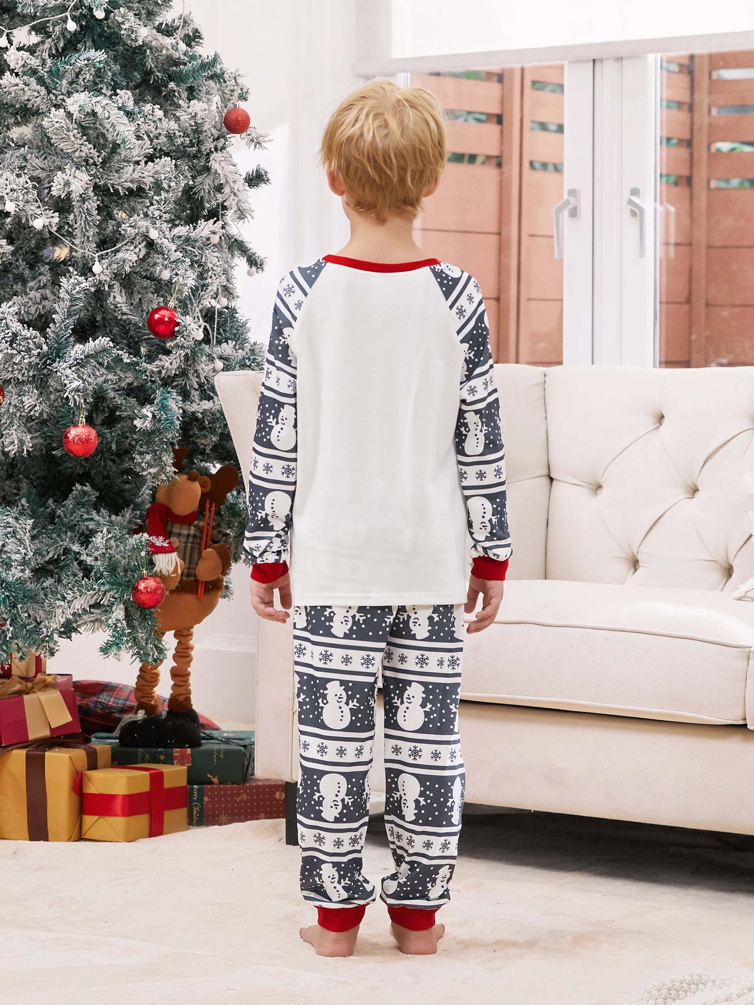Matching Christmas Pajamas Family Snowman Pattern Long Sleeves PJs Sets Christmas Socks Dark Grey