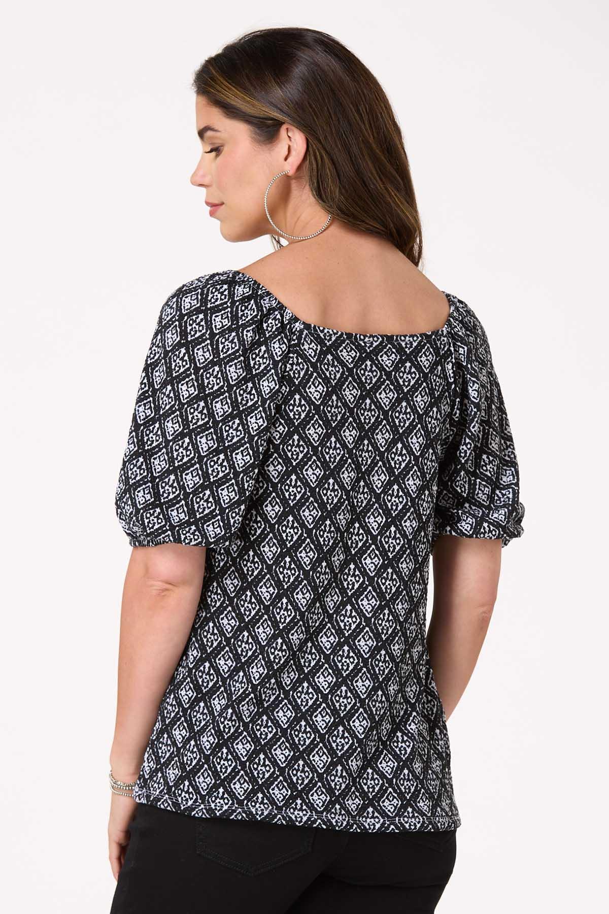 Textured Medallion Puff Sleeve Top