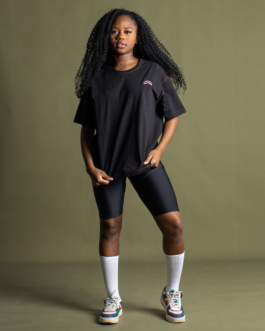 OVER SHARK T-SHIRT (BLACK)