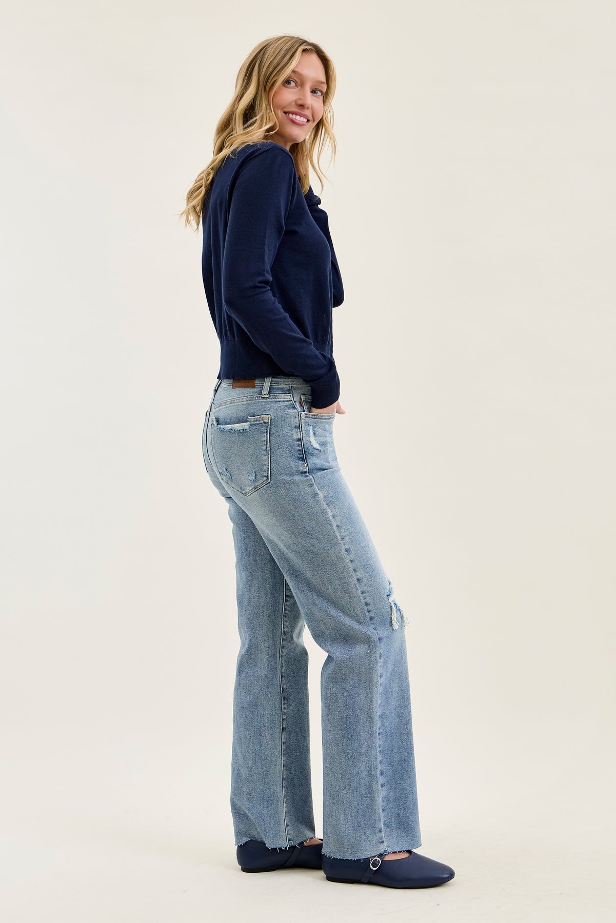 Brenda Retro 90s Destructed Straight