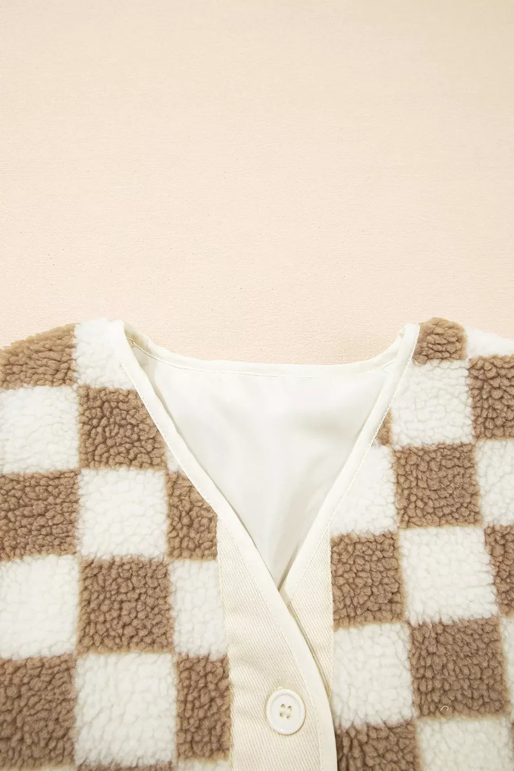 Oversized Checkered Sherpa Jacket - Cozy Style & Comfort