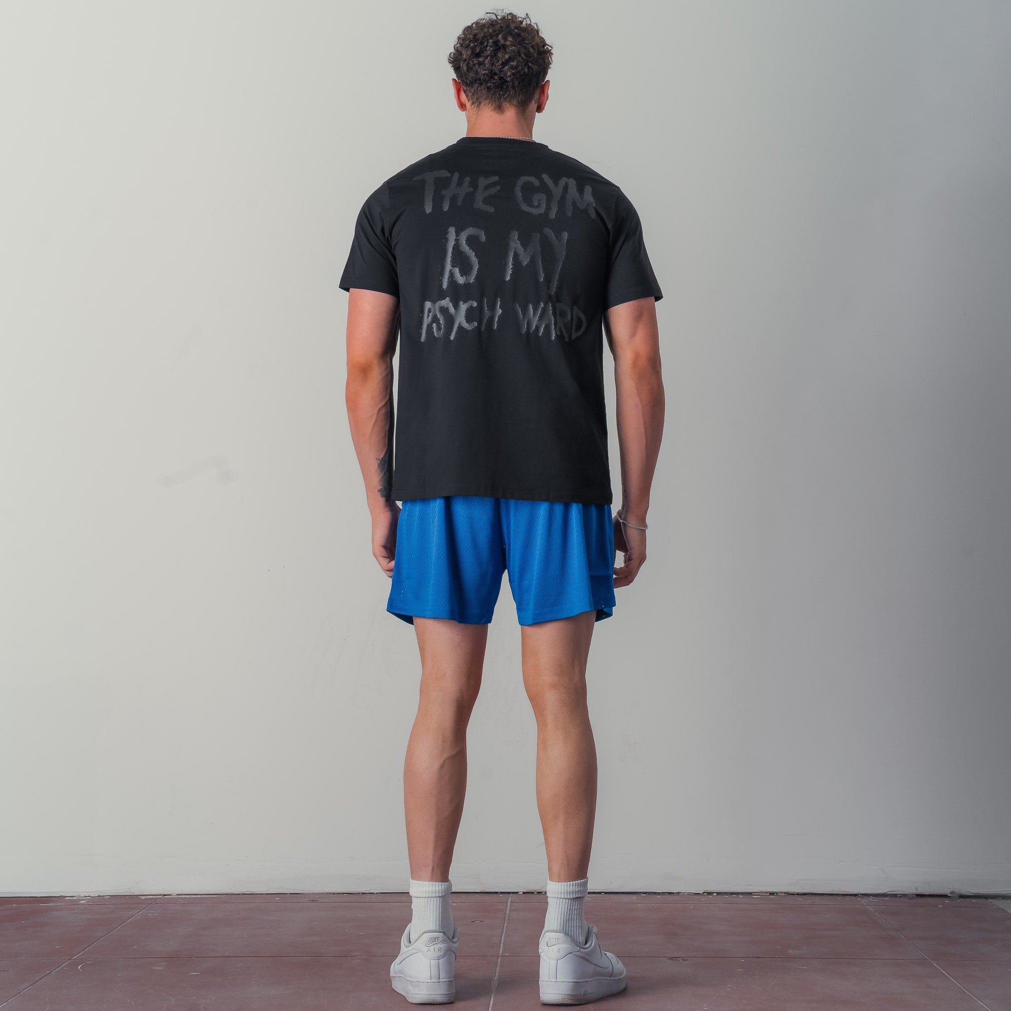THE GYM IS MY PSYCH WARD T-SHIRT - BLACKOUT
