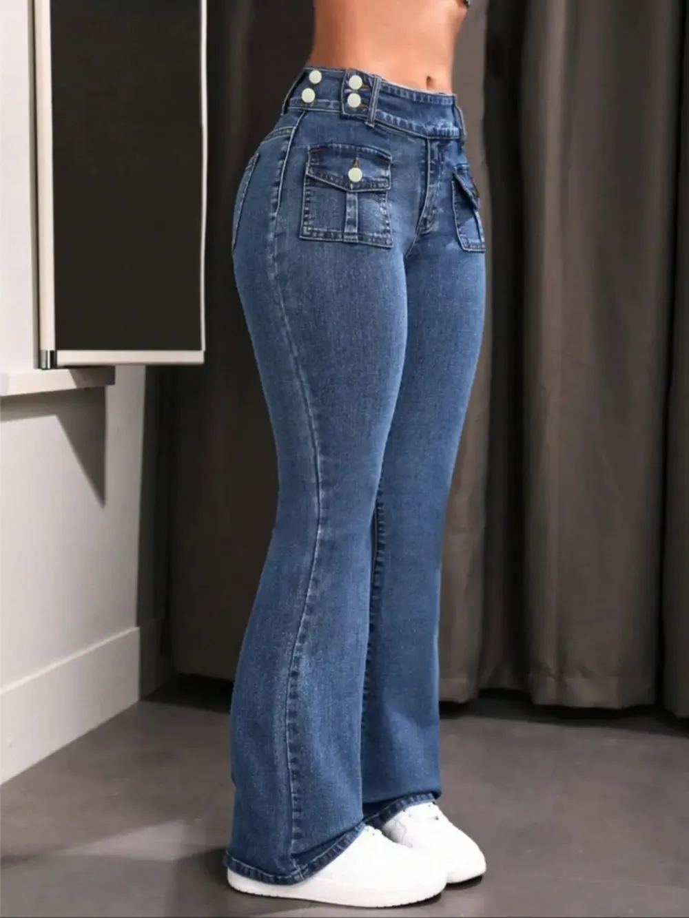 Women's Pocket Leg Stretchy Jeans, Flared High Waist Casual Comfy Bell Bottom Denim Trousers for Daily Wear, Ladies Bottoms for All Seasons