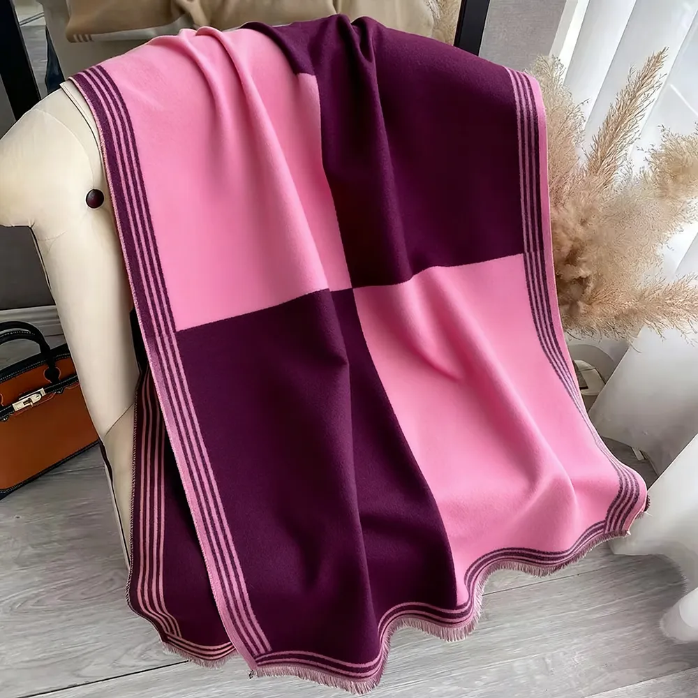 Women's Colorblock Tassel Decor Scarf