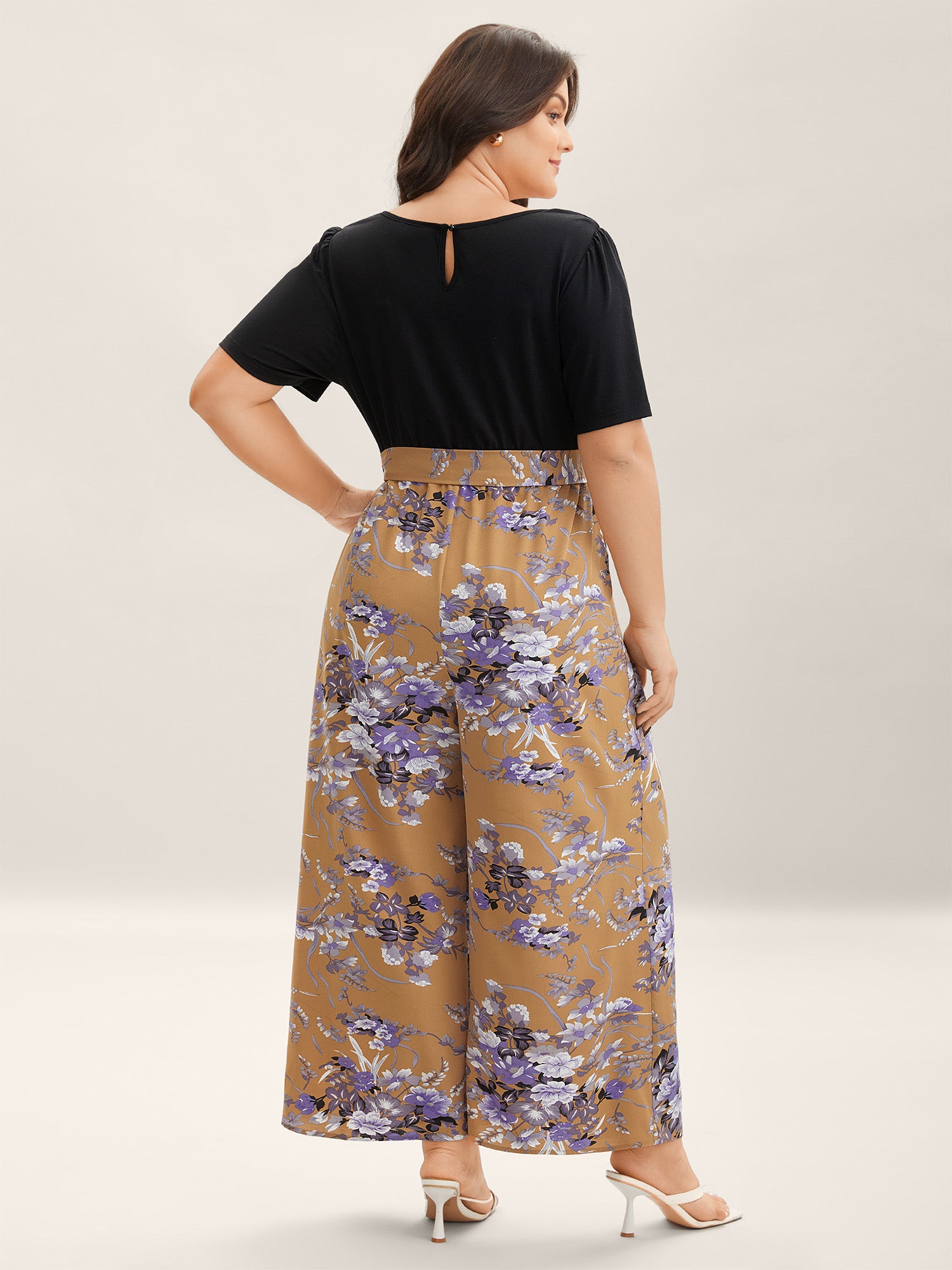 Color Contrast Belted Panel Pockets Jumpsuit