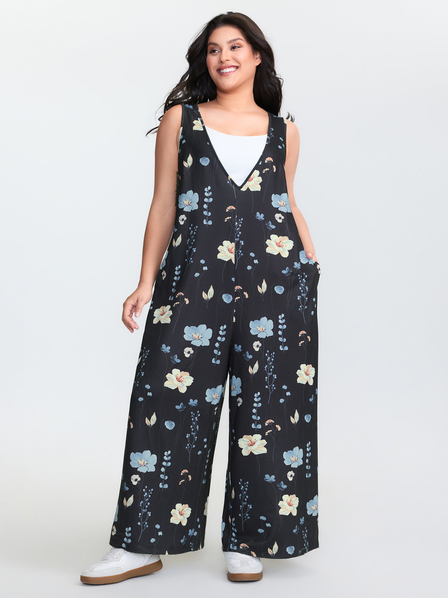 Stretchy Floral Print V-Neck Jumpsuit