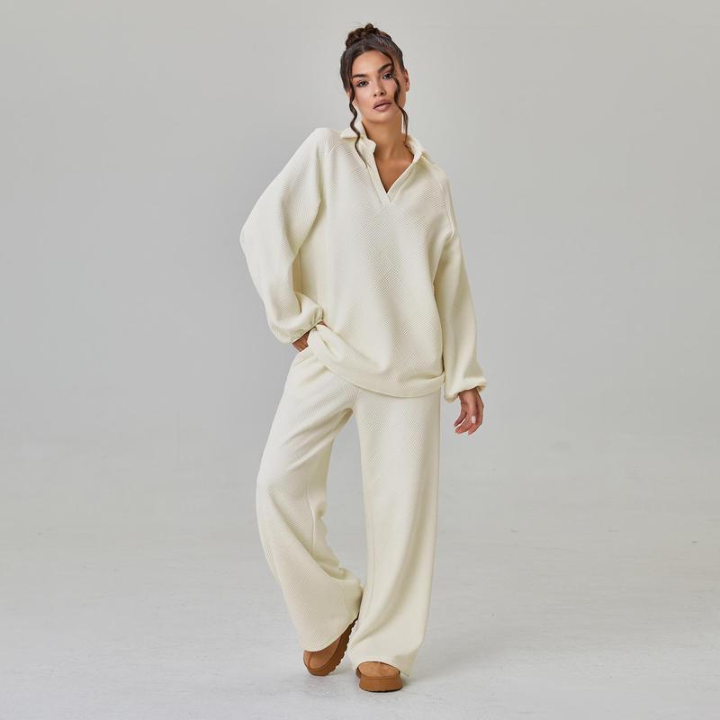 Women’s Slouchy V-Neck Textured Two-Piece Lounge Set