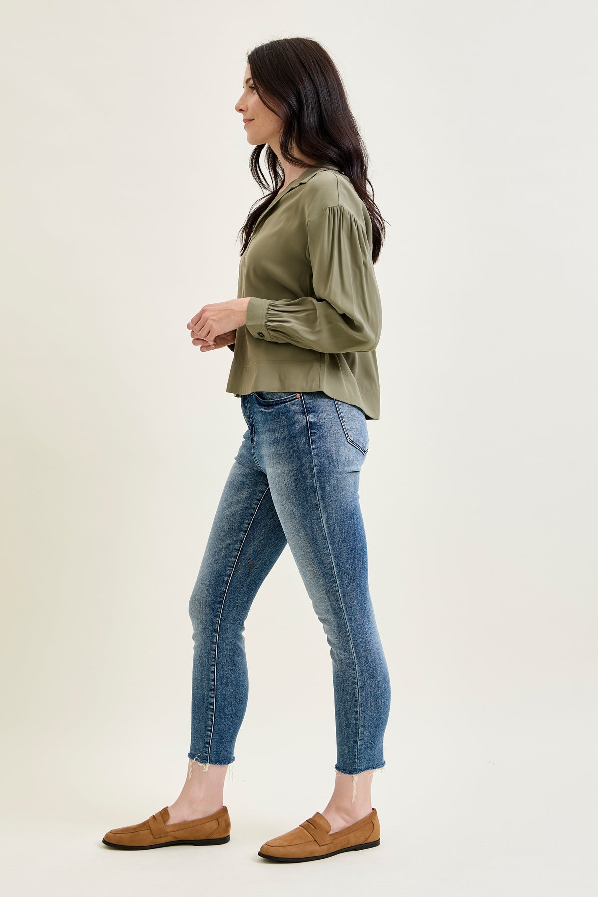 Angie Raw Hem Relaxed Fit